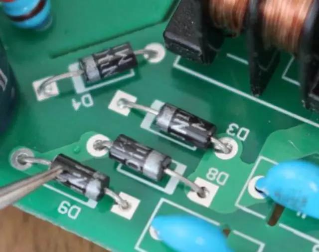 充電機硬件安全注意事項及調(diào)試步驟