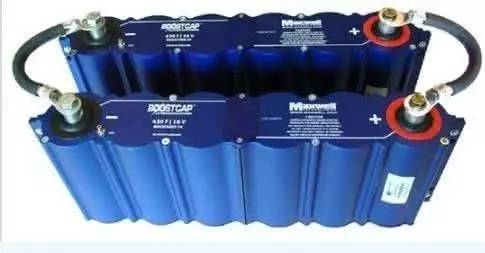 超級電容作為整個備份直流穩(wěn)壓電源封包的一個組成部分