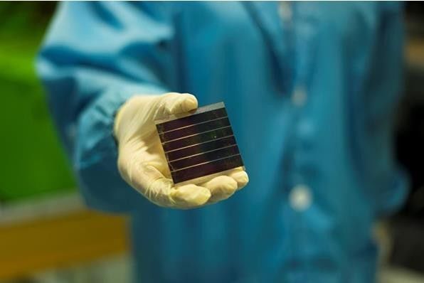 新型充電機(jī)充電光伏電池入圍諾貝爾化學(xué)獎(jiǎng) 新型充電機(jī)充電光伏電池入圍諾貝爾化學(xué)獎(jiǎng)