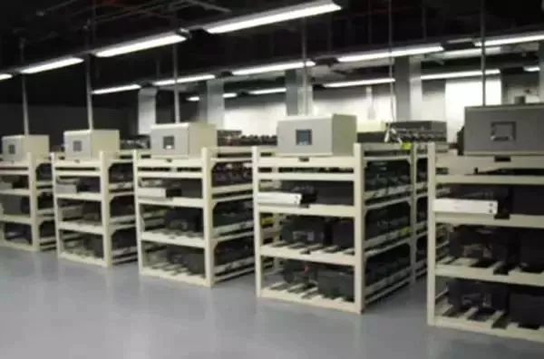 充電機(jī)充電蓄電池基本功能與在線監(jiān)測(cè)