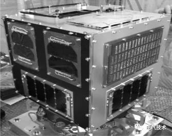 空間太陽能高壓充電機(jī)充電蓄電池電站高壓大功率電力傳輸關(guān)鍵技術(shù)綜述 空間太陽能高壓充電機(jī)充電蓄電池電站高壓大功率電力傳輸關(guān)鍵技術(shù)綜述